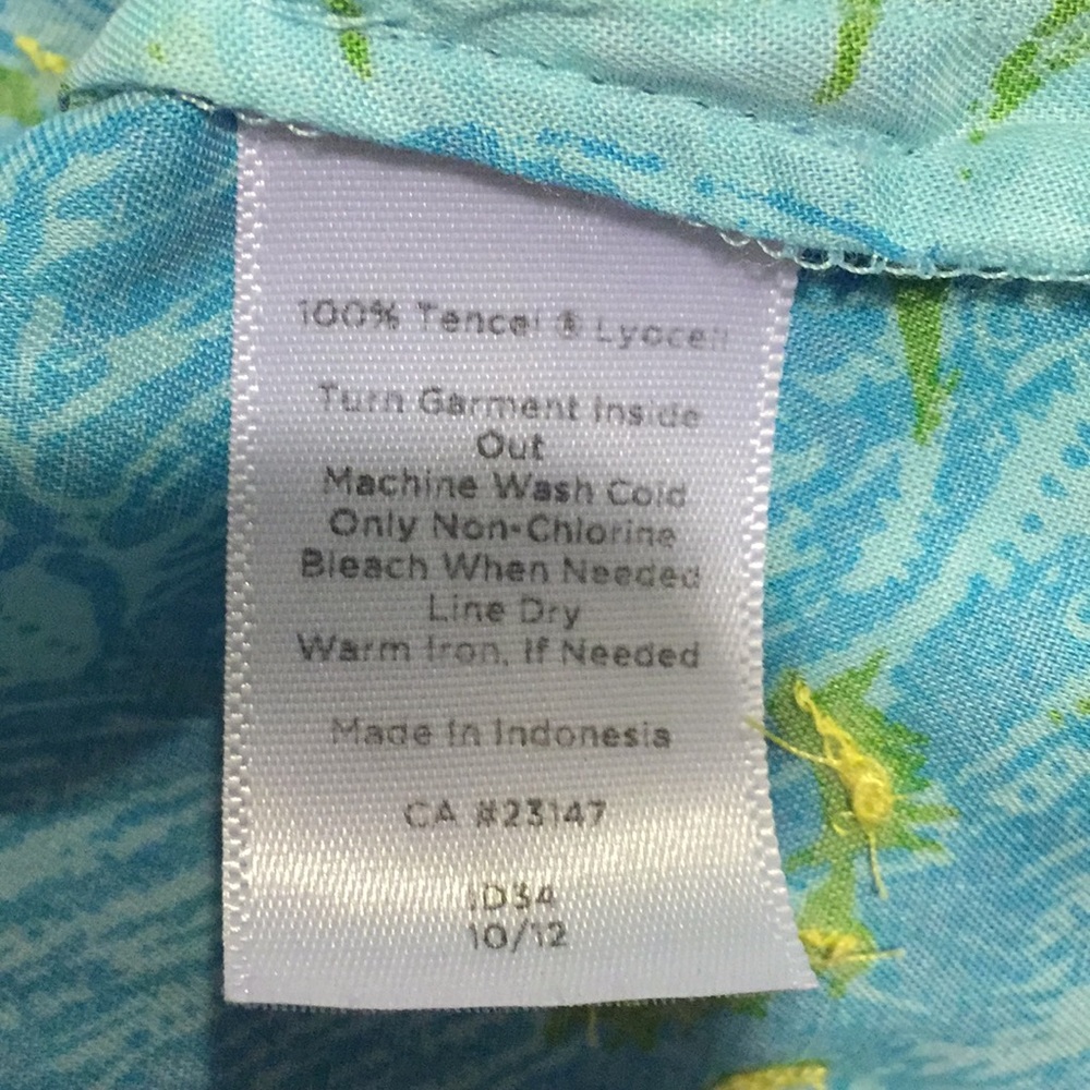 Talbots Large multi Blue Green flowers Blouse - Picture 6 of 6